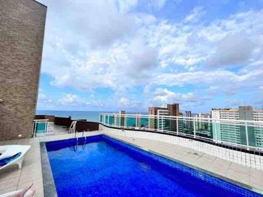 Com Piscina No Hooftop, 48m2 - Da Iracema-