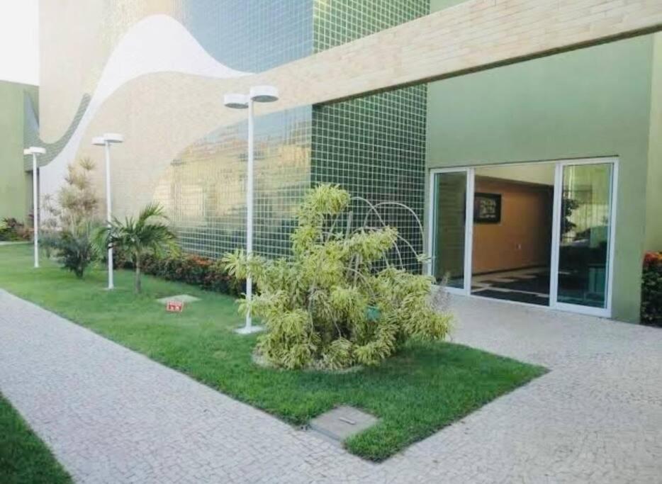 Com Piscina No Hooftop, 48m2 - Da Iracema- Apartment *